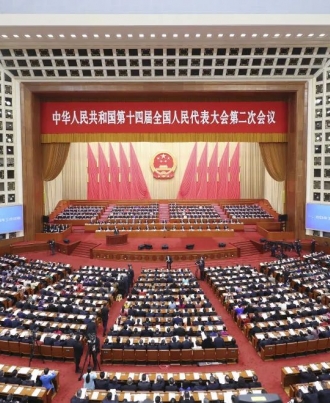 政府工作报告极简版来了！只有700字
